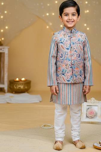 Pastel paisley ethnic set