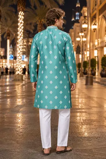Blue embroidered silk straight kurta
