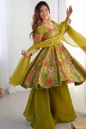 Green floral printed chanderi kurta palazzo set