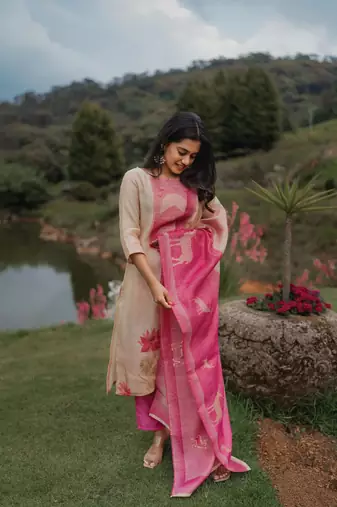 Pink color smart and beautiful zarna silk fabric graceful ethnic wear for girls