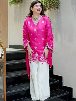 Pink silk embroidery work heavy wedding attire 4