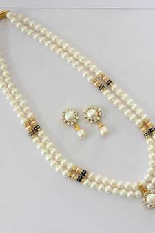 Real Pearls Double String Round Pearls Set