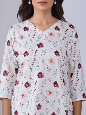 Off white rayon blend printed co-ord set 3
