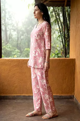 Pink smart and stylish co-ord set dress