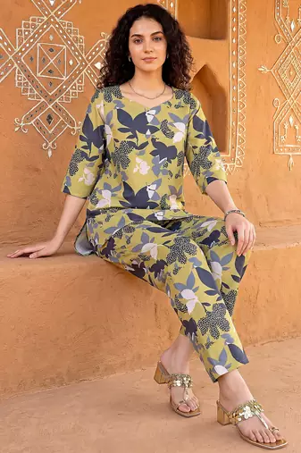 Brown color smart and stylish co-ord set dress for fancy girlie looks