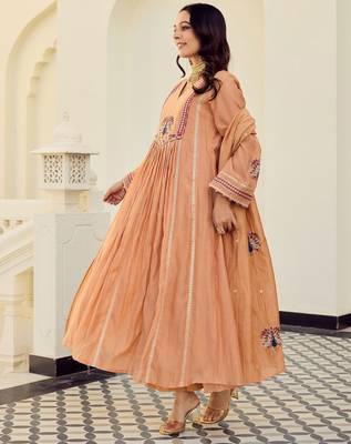 Orange chanderi silk embroidery work fancy graceful partywear suit 2