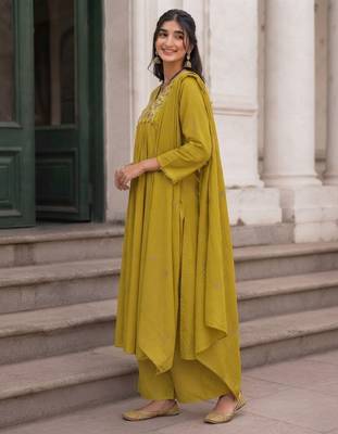 Mahendi festive special readymade readymade kurta set 5