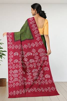 Olive green & crimson red madurai sungudi saree with running blouse 3