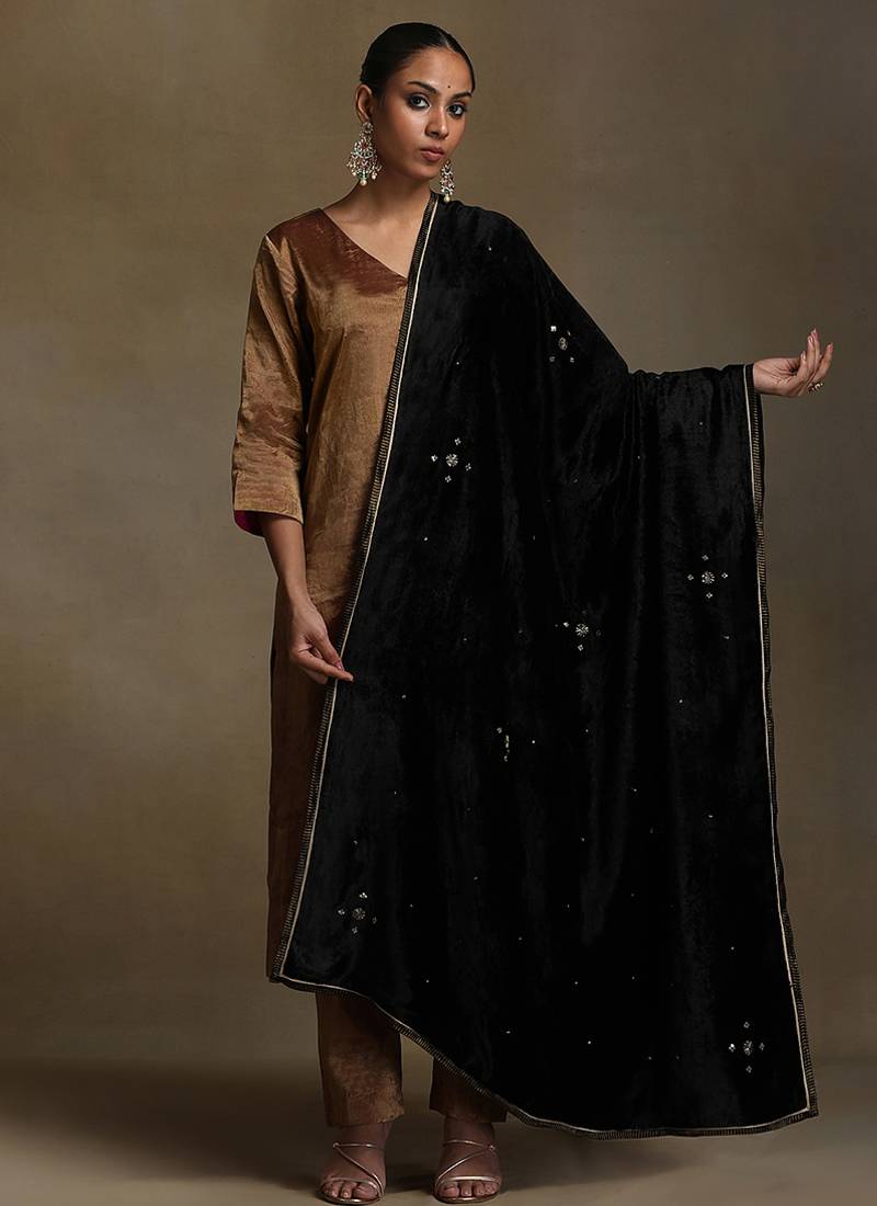 Black hand embroidered velvet doshala