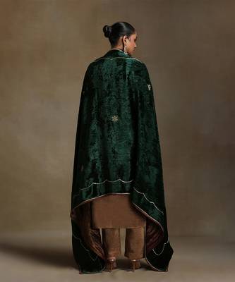 Bottle green hand embroidered velvet doshala 2