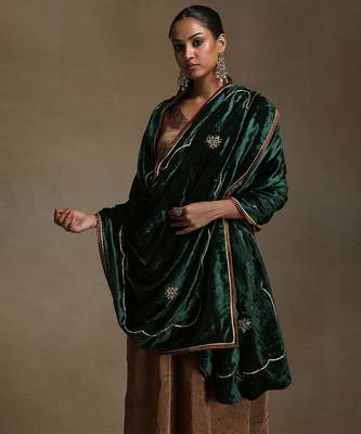 Bottle green hand embroidered velvet doshala 3