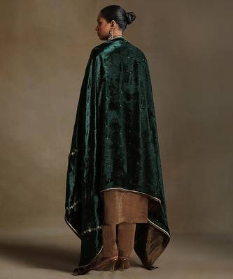 Bottle green hand embroidered velvet doshala 3