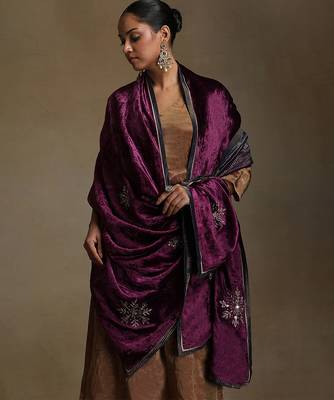 Plum hand embroidered velvet doshala 3