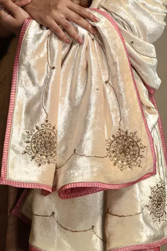 Off white hand embroidered velvet doshala