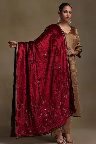 Red hand embroidered velvet doshala