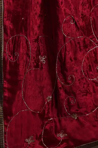 Red hand embroidered velvet doshala