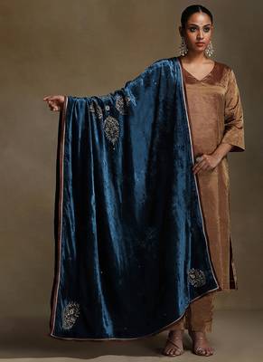 Teal blue hand embroidered velvet doshala 1