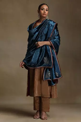 Teal blue hand embroidered velvet doshala
