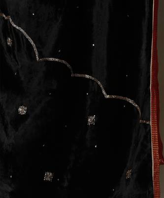 Black hand embroidered velvet doshala 5