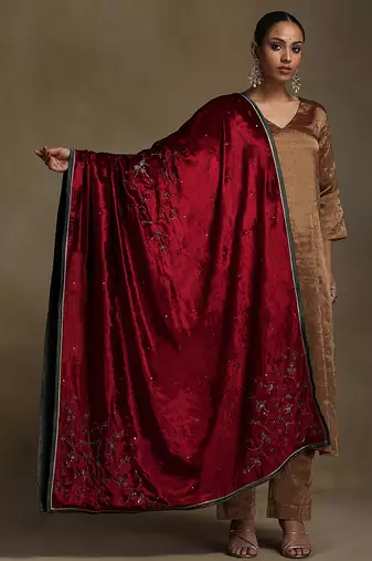 Red hand embroidered velvet doshala
