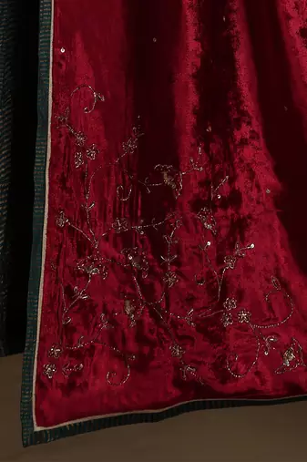 Red hand embroidered velvet doshala