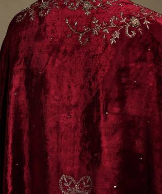 Red hand embroidered velvet doshala 4