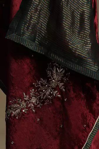 Maroon hand embroidered velvet doshala