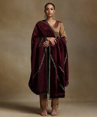 Wine hand embroidered velvet doshala 1