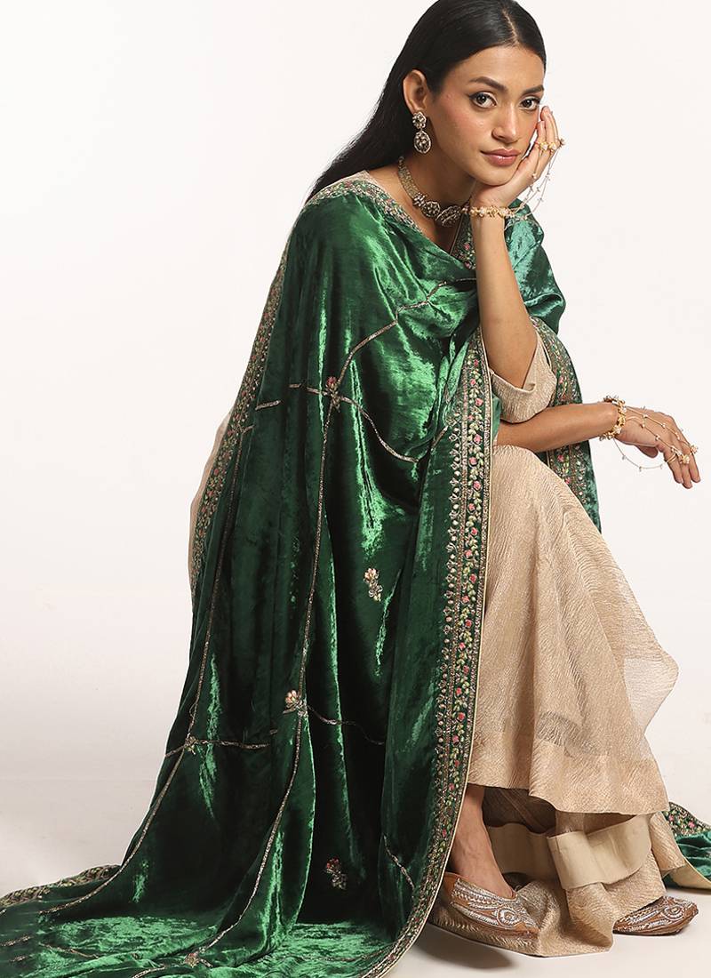 Emerald green hand embroidered velvet doshala