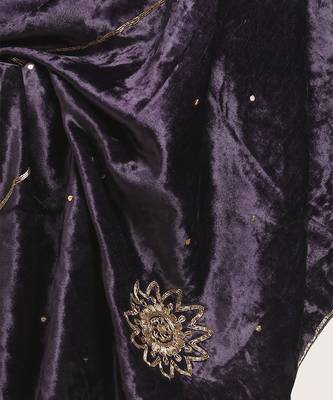 Grape purple hand embroidered velvet doshala 3