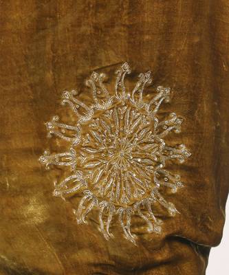 Olive green hand embroidered velvet doshala 3