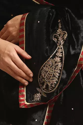Black hand embroidered zardozi velvet doshala