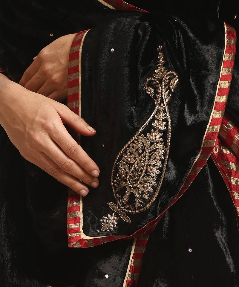 Black hand embroidered zardozi velvet doshala