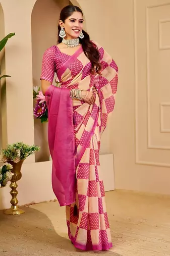 Pink cotton blend dots print saree with blouse