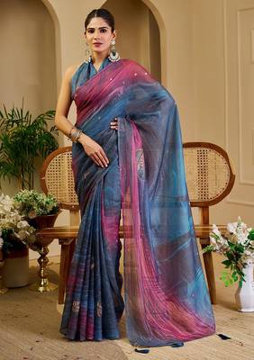 Blue cotton blend geometric print saree with blouse 1