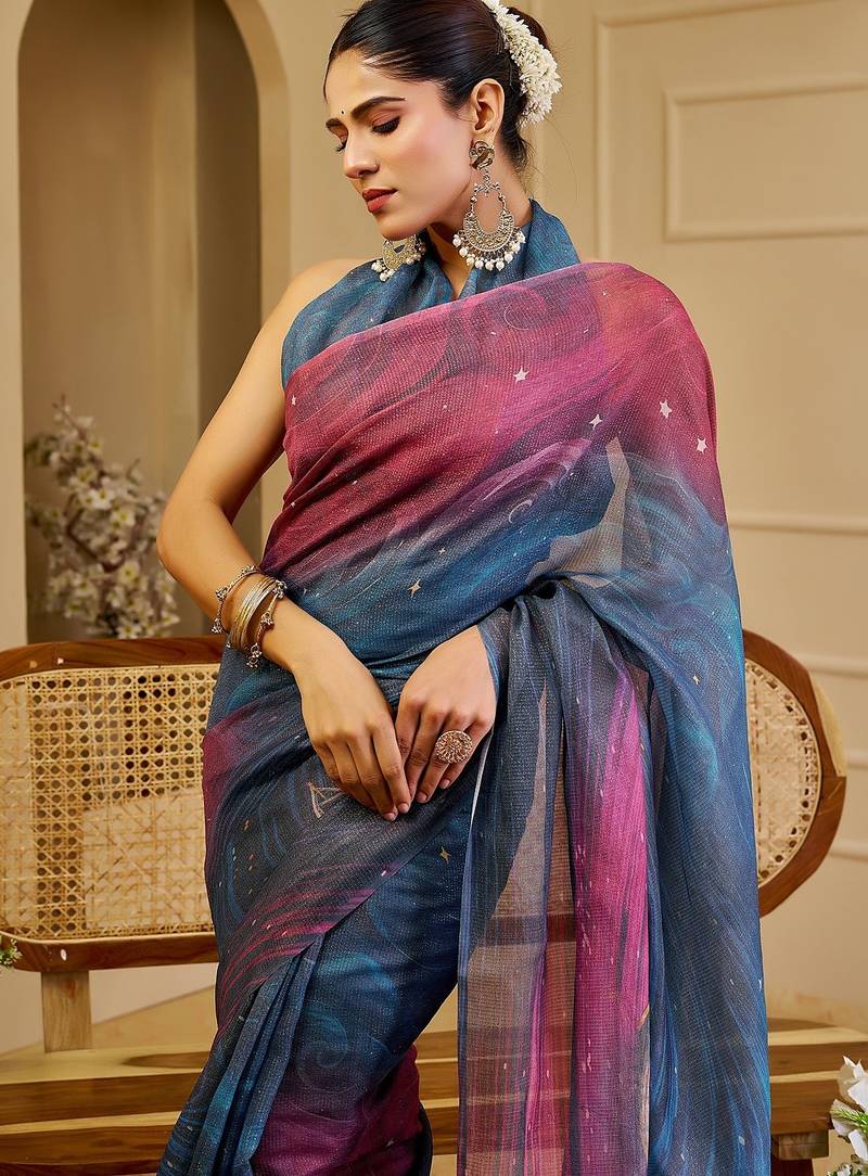 Blue cotton blend geometric print saree with blouse
