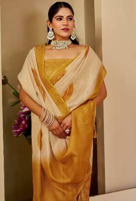 Beige cotton blend floral print saree with blouse 4
