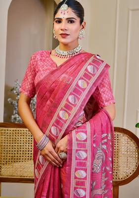 Pink cotton blend floral print saree with blouse 3