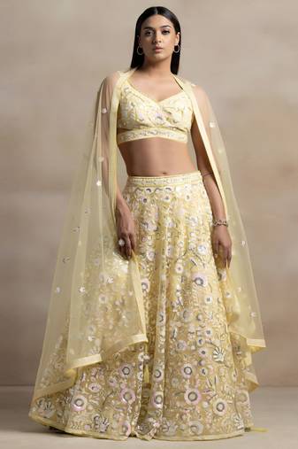 Yellow Color Beautiful Heavy Wedding Reception Bridesmaid Soft Net Lehenga