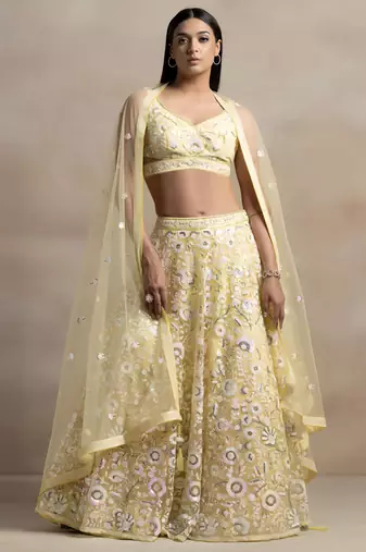 Yellow Color Beautiful Heavy Wedding Reception Bridesmaid Soft Net Lehenga