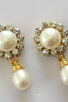 Real Pearls Double String Round Pearls Set
