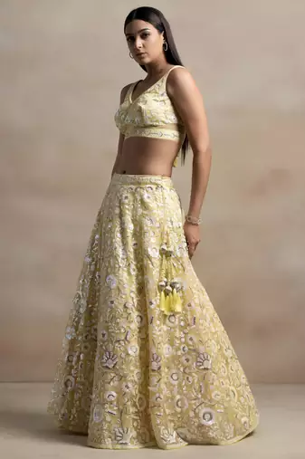 Yellow Color Beautiful Heavy Wedding Reception Bridesmaid Soft Net Lehenga