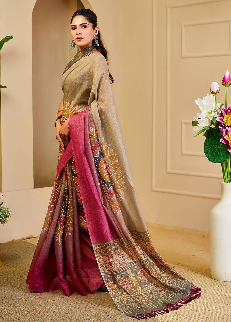 Grey cotton blend geometric print saree with blouse