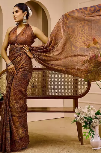 Brown cotton blend geometric print saree with blouse