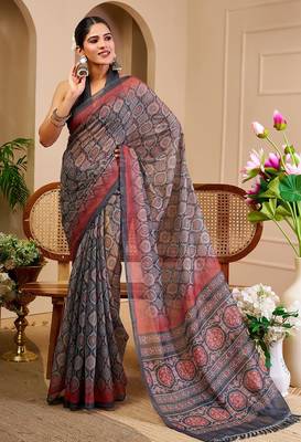 Grey cotton blend geometric print saree with blouse 1