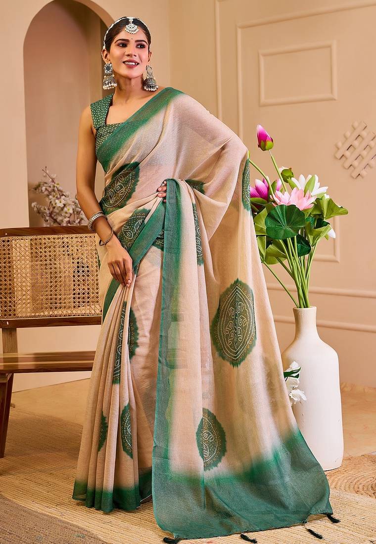 Beige cotton blend geometric print saree with blouse