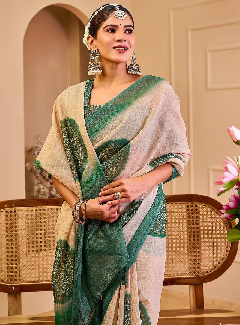 Beige cotton blend geometric print saree with blouse