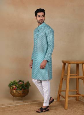 Green linen fabric printed ethnic looks kurta payjama for men 4