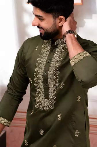 Mahendi embroidered fancy kurta payjama for men