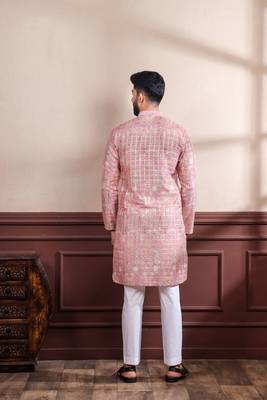 Pink printed ethnic kurta payjama for looks 2